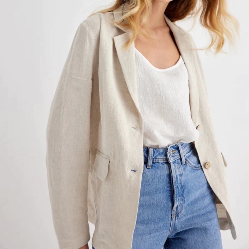 Linen Blazer - Picture 4 of 11